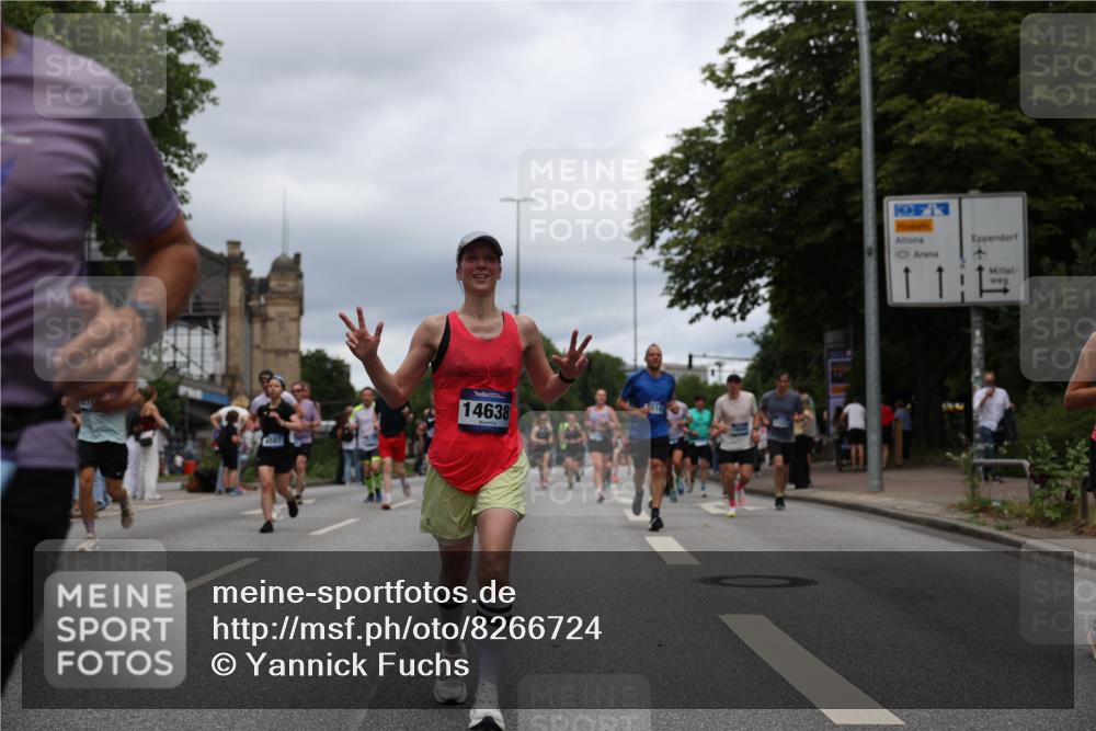29.06.2025 - hella hamburg halbmarathon Yannick Fuchs http://msf.ph/oto/8266724 29.06.2025 10:48:50 20KM 1125, 1327, 1496, 1506, 1628, 2119, 2474, 2561, 2771, 2884, 2955, 3041, 3652, 3791, 3794, 3945, 4029, 4189, 4231, 4868, 4903, 4938, 5319, 6355, 6433, 6443, 6587, 6938, 8449, 8487, 8514, 8698, 8973, 10191, 10192, 10368, 10376, 11184, 11333, 11568, 11747, 11797, 11799, 11976, 12186, 12526, 12584, 12961, 13267, 13297, 13988, 14036, 14175, 14592, 14638, 14660, 14834, 14845, 14948, 15389, 15854, 15879, 16047, 16327, 17842, 18031, 18380 meine-sportfotos.de
