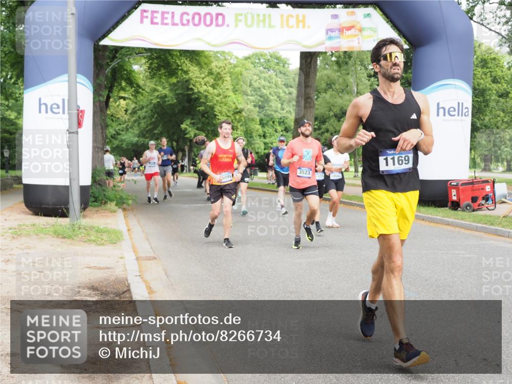 29.06.2025 - hella hamburg halbmarathon MichiJ http://msf.ph/oto/8266734 29.06.2025 10:30:40 Zwischen KM18-KM19 1169, 1512, 1903, 3523, 5124, 5690, 7363, 8359, 8694, 9815, 12098, 14275, 14560, 15095, 15935, 17159, 17926, 18330, 18509, 18559 meine-sportfotos.de