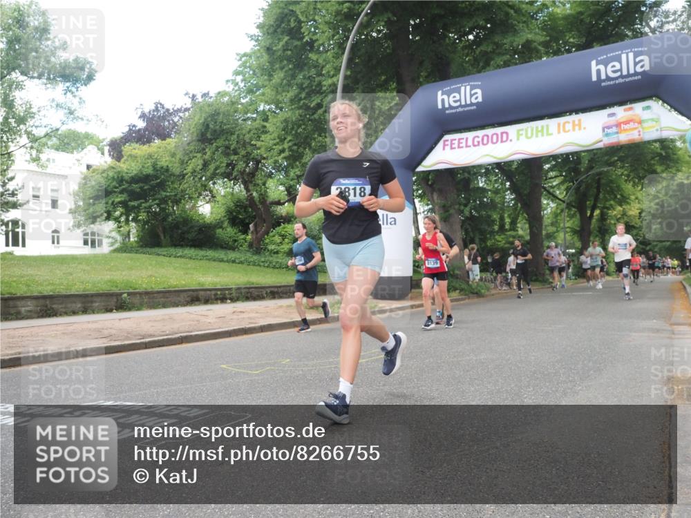 29.06.2025 - hella hamburg halbmarathon KatJ http://msf.ph/oto/8266755 29.06.2025 10:39:13 Zwischen KM18-KM19 1098, 2397, 2636, 2818, 4967, 6286, 8139 meine-sportfotos.de