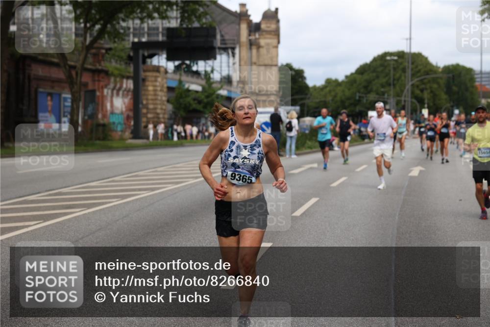 29.06.2025 - hella hamburg halbmarathon Yannick Fuchs http://msf.ph/oto/8266840 29.06.2025 10:36:45 20KM 1169, 1209, 1256, 1312, 1512, 1903, 1962, 3523, 4823, 5436, 5682, 6639, 6721, 6770, 7105, 7116, 7363, 7693, 7765, 8694, 9365, 12098, 13196, 13446, 13483, 13709, 13725, 14811, 15175, 15270, 15623, 15654, 15846, 16281, 16507, 16626, 16660, 17016, 17363, 17637, 17864, 17926, 18330, 18920 meine-sportfotos.de