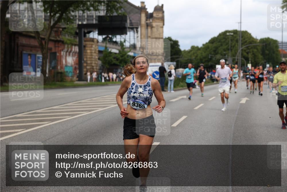 29.06.2025 - hella hamburg halbmarathon Yannick Fuchs http://msf.ph/oto/8266863 29.06.2025 10:36:46 20KM 1169, 1209, 1256, 1312, 1512, 1903, 1962, 3523, 4823, 5436, 5682, 6639, 6721, 6770, 7105, 7116, 7363, 7693, 7765, 8694, 9365, 12098, 13446, 13483, 13709, 13725, 14811, 15175, 15270, 15654, 15846, 16281, 16507, 16626, 16660, 17016, 17363, 17637, 17864, 17926, 18330, 18920 meine-sportfotos.de