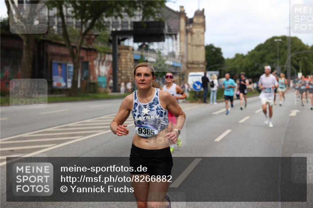 29.06.2025 - hella hamburg halbmarathon Yannick Fuchs http://msf.ph/oto/8266882 29.06.2025 10:36:46 20KM 1169, 1209, 1256, 1312, 1512, 1903, 1962, 3523, 4823, 5436, 5682, 6639, 6721, 6770, 7105, 7116, 7363, 7693, 7765, 8694, 9365, 12098, 13446, 13483, 13709, 13725, 14811, 15175, 15270, 15654, 15846, 16281, 16507, 16626, 16660, 17016, 17363, 17637, 17864, 17926, 18330, 18920 meine-sportfotos.de