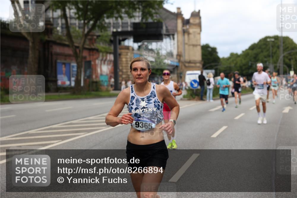29.06.2025 - hella hamburg halbmarathon Yannick Fuchs http://msf.ph/oto/8266894 29.06.2025 10:36:46 20KM 1169, 1209, 1256, 1312, 1512, 1903, 1962, 3523, 4823, 5436, 5682, 6639, 6721, 6770, 7105, 7116, 7363, 7693, 7765, 8694, 9365, 12098, 13446, 13483, 13709, 13725, 14811, 15175, 15270, 15654, 15846, 16281, 16507, 16626, 16660, 17016, 17363, 17637, 17864, 17926, 18330, 18920 meine-sportfotos.de
