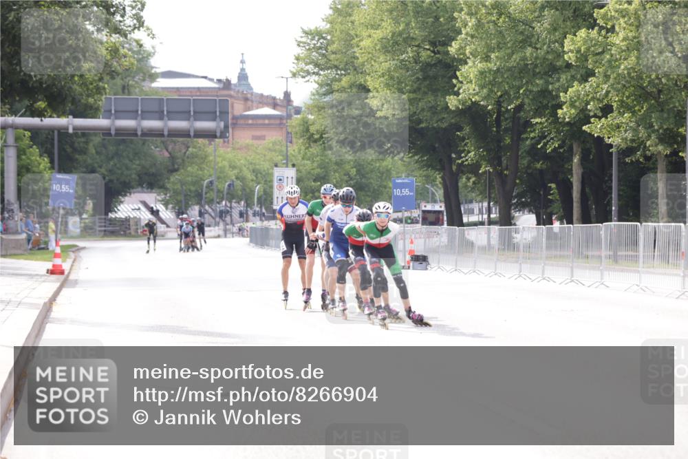 29.06.2025 - hella hamburg halbmarathon Jannik Wohlers http://msf.ph/oto/8266904 29.06.2025 08:51:10 Lombardsbrücke  meine-sportfotos.de