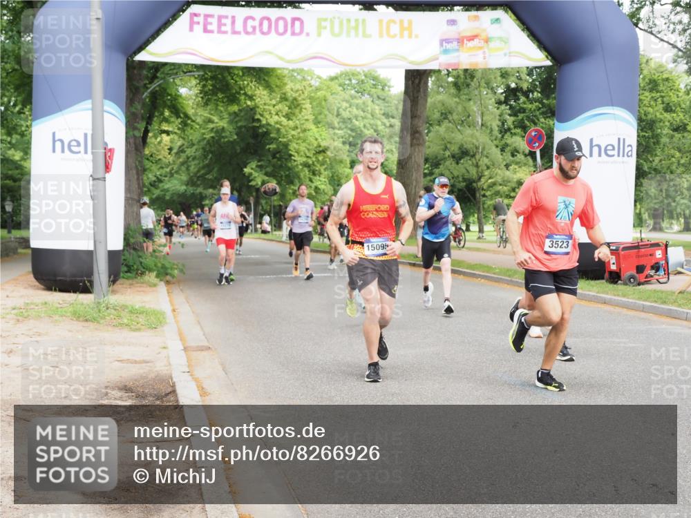 29.06.2025 - hella hamburg halbmarathon MichiJ http://msf.ph/oto/8266926 29.06.2025 10:30:41 Zwischen KM18-KM19 1169, 1512, 3523, 5124, 5690, 8359, 8694, 9815, 12098, 14275, 14560, 15095, 15935, 17159, 17926, 18330, 18509, 18559 meine-sportfotos.de