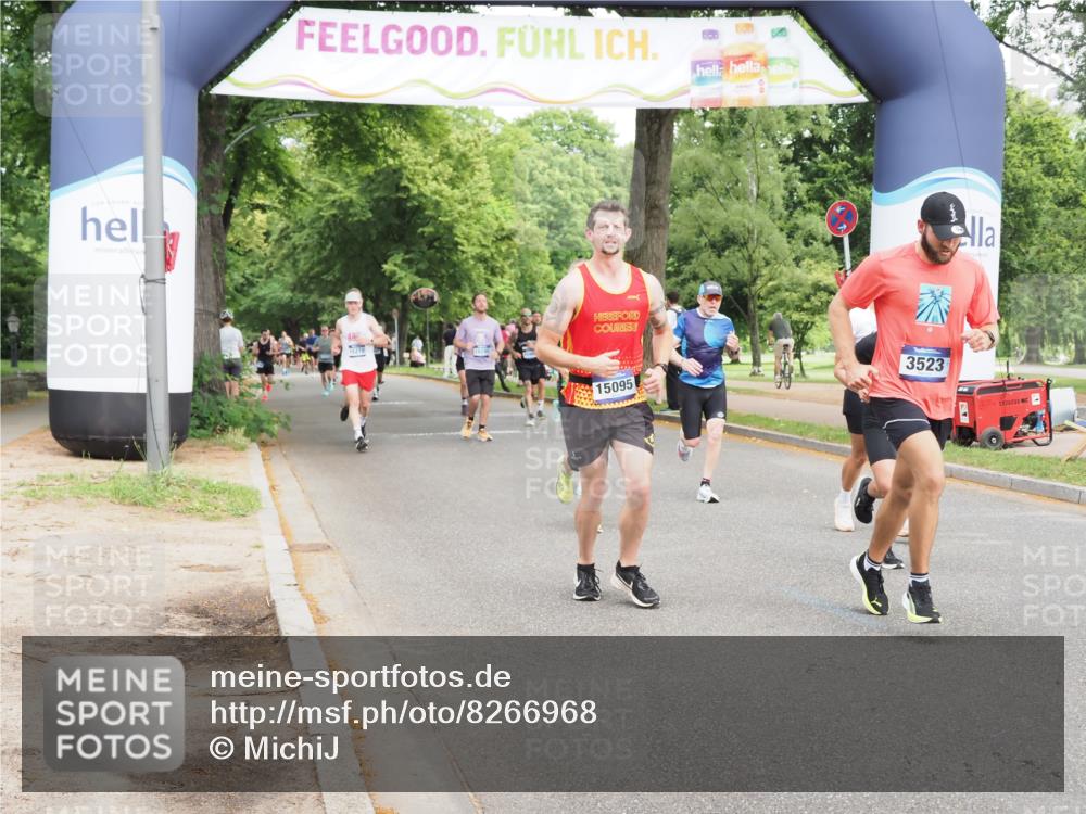 29.06.2025 - hella hamburg halbmarathon MichiJ http://msf.ph/oto/8266968 29.06.2025 10:30:41 Zwischen KM18-KM19 1169, 1512, 3523, 5124, 5690, 8359, 8694, 9815, 12098, 14275, 14560, 15095, 15935, 17159, 17926, 18330, 18509, 18559 meine-sportfotos.de