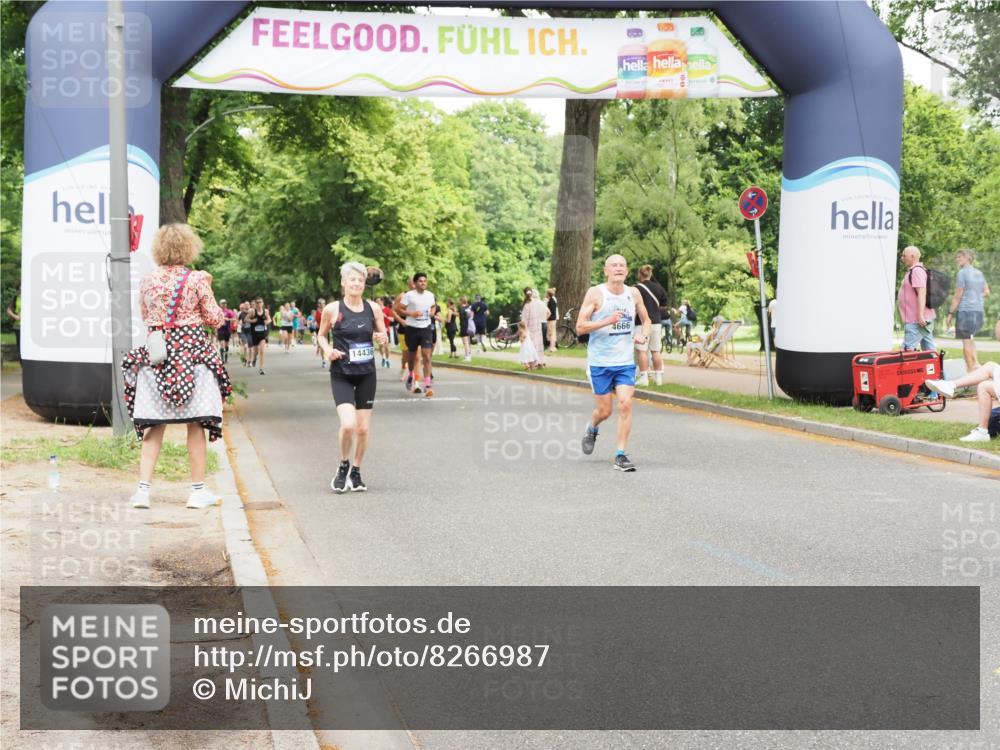 29.06.2025 - hella hamburg halbmarathon MichiJ http://msf.ph/oto/8266987 29.06.2025 10:54:45 Zwischen KM18-KM19 4169, 4666, 5762, 6517, 7685, 8971, 10372, 12418, 12790, 14436, 14869, 15429 meine-sportfotos.de