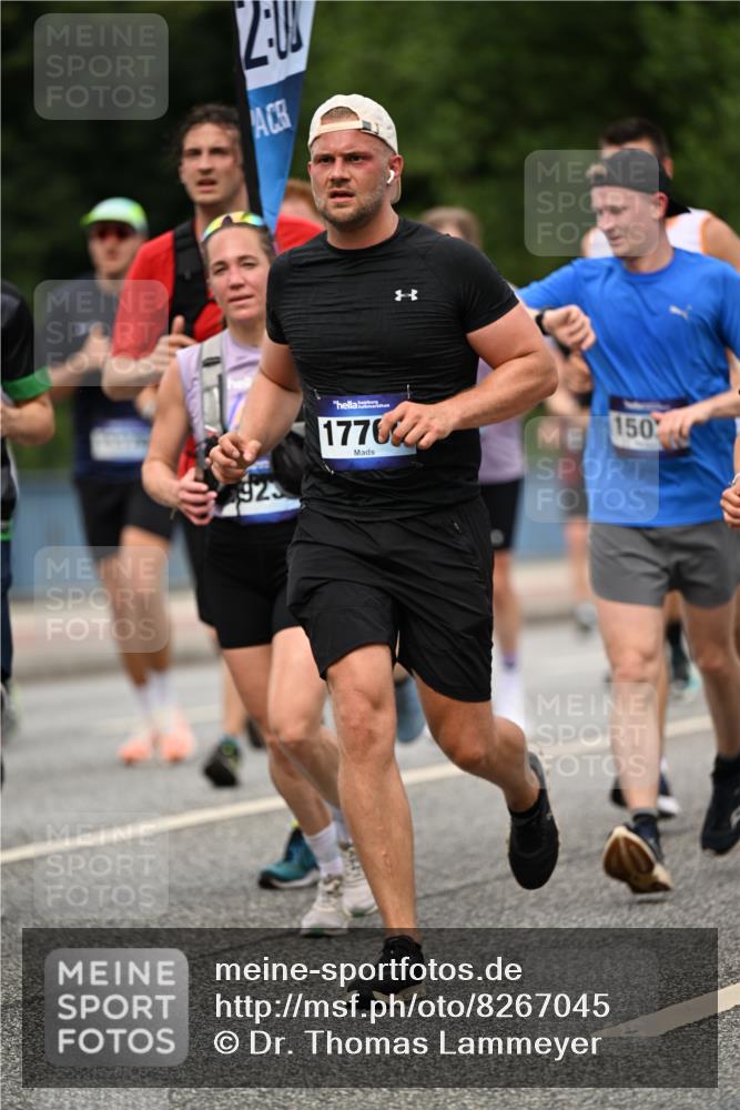 29.06.2025 - hella hamburg halbmarathon Dr. Thomas Lammeyer http://msf.ph/oto/8267045 29.06.2025 10:35:38 Kennedybrücke 1547, 1844, 2831, 2832, 3281, 3396, 3424, 3571, 3681, 4877, 4953, 5165, 5350, 5846, 5965, 6078, 6160, 6573, 6640, 7120, 8806, 8812, 8941, 9078, 9104, 9183, 9883, 10148, 10240, 10435, 10586, 10653, 11178 meine-sportfotos.de