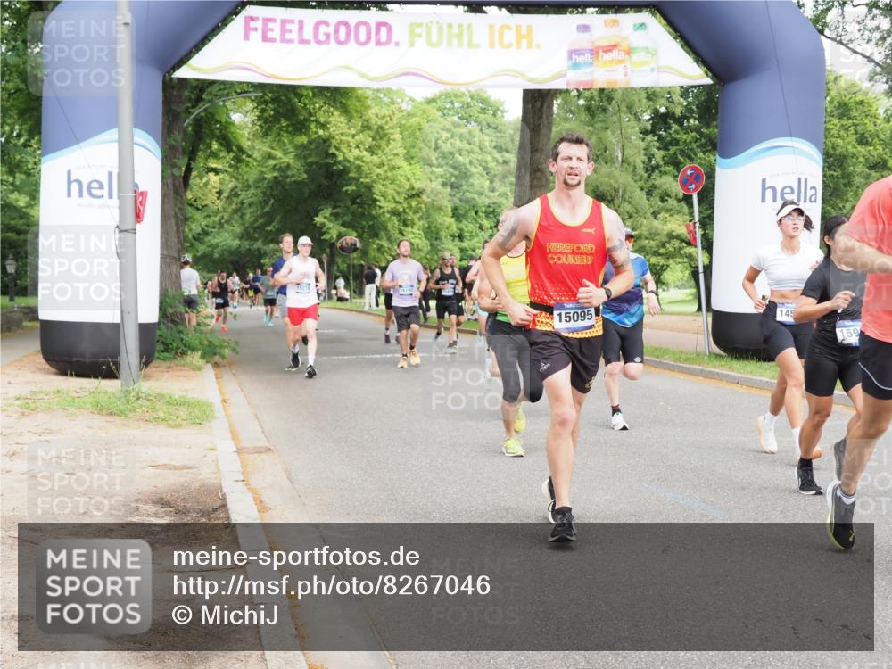29.06.2025 - hella hamburg halbmarathon MichiJ http://msf.ph/oto/8267046 29.06.2025 10:30:41 Zwischen KM18-KM19 1169, 1512, 3523, 5124, 5690, 8359, 8694, 9815, 12098, 14275, 14560, 15095, 15935, 17159, 17926, 18330, 18509, 18559 meine-sportfotos.de