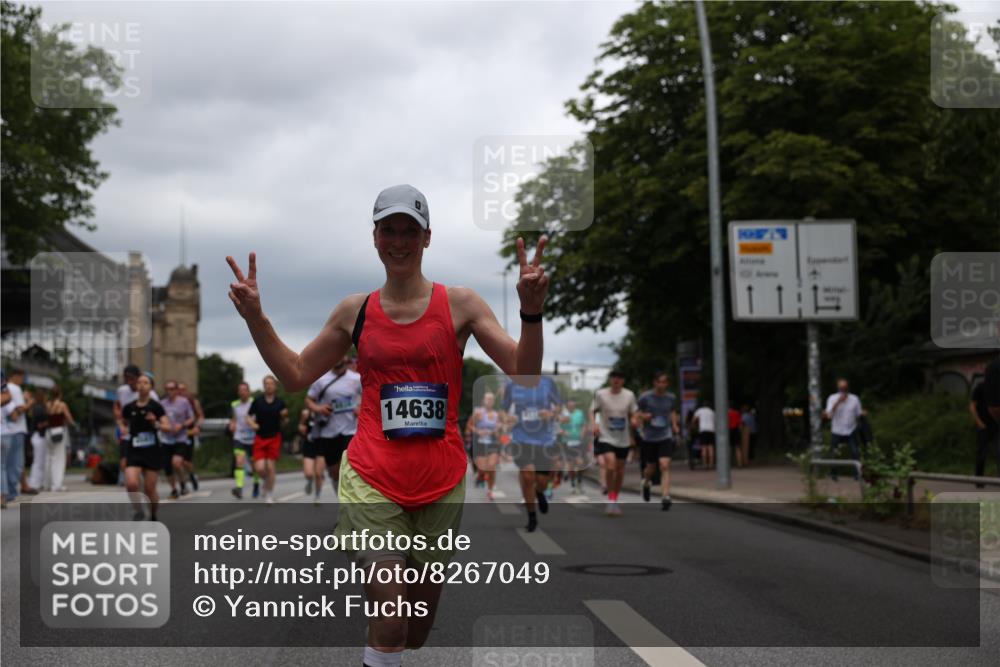 29.06.2025 - hella hamburg halbmarathon Yannick Fuchs http://msf.ph/oto/8267049 29.06.2025 10:48:51 20KM 1125, 1327, 1496, 1506, 1628, 2119, 2474, 2561, 2771, 2884, 2955, 3041, 3652, 3791, 3794, 3945, 4029, 4189, 4231, 4868, 4903, 4938, 5319, 6355, 6433, 6443, 6587, 6938, 8449, 8487, 8514, 8698, 8973, 10191, 10192, 10368, 10376, 11184, 11333, 11568, 11747, 11797, 11799, 11976, 12186, 12526, 12584, 12961, 13267, 13297, 13988, 14036, 14175, 14592, 14638, 14834, 14845, 14948, 15389, 15854, 15879, 16047, 16327, 17842, 18031, 18380 meine-sportfotos.de