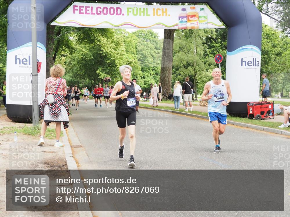29.06.2025 - hella hamburg halbmarathon MichiJ http://msf.ph/oto/8267069 29.06.2025 10:54:46 Zwischen KM18-KM19 4169, 4666, 5762, 7685, 8971, 10372, 12418, 12790, 14436, 14869, 15429 meine-sportfotos.de