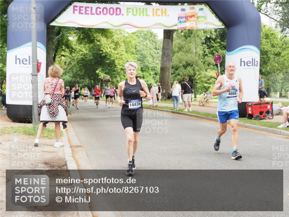 29.06.2025 - hella hamburg halbmarathon MichiJ http://msf.ph/oto/8267103 29.06.2025 10:54:47 Zwischen KM18-KM19 4666, 7685, 8279, 8971, 10372, 11720, 12418, 12790, 14436, 14869, 15429 meine-sportfotos.de