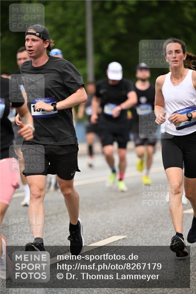 29.06.2025 - hella hamburg halbmarathon Dr. Thomas Lammeyer http://msf.ph/oto/8267179 29.06.2025 10:35:39 Kennedybrücke 1235, 1547, 1844, 2831, 2832, 3281, 3396, 3424, 3571, 3681, 4877, 4953, 5165, 5350, 5846, 5965, 6078, 6160, 6344, 6573, 6640, 7120, 8806, 8812, 8941, 9078, 9104, 9183, 9478, 9883, 10148, 10240, 10435, 10586, 10653, 11178 meine-sportfotos.de
