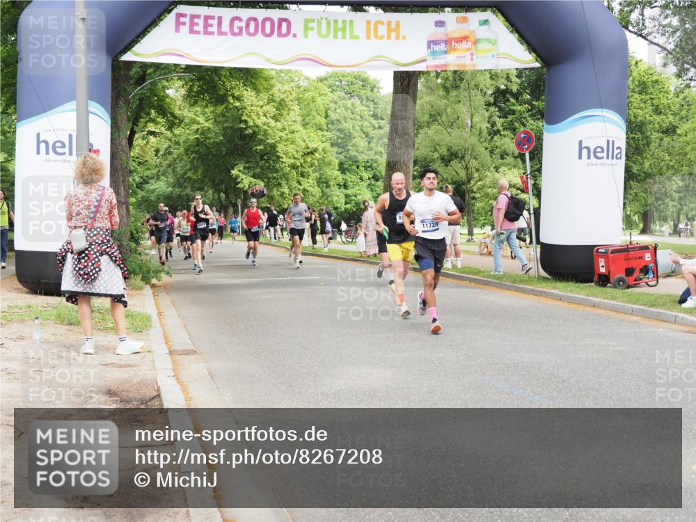 29.06.2025 - hella hamburg halbmarathon MichiJ http://msf.ph/oto/8267208 29.06.2025 10:54:48 Zwischen KM18-KM19 4666, 7685, 8279, 8971, 10372, 11720, 12418, 12790, 14436, 14869, 15429 meine-sportfotos.de