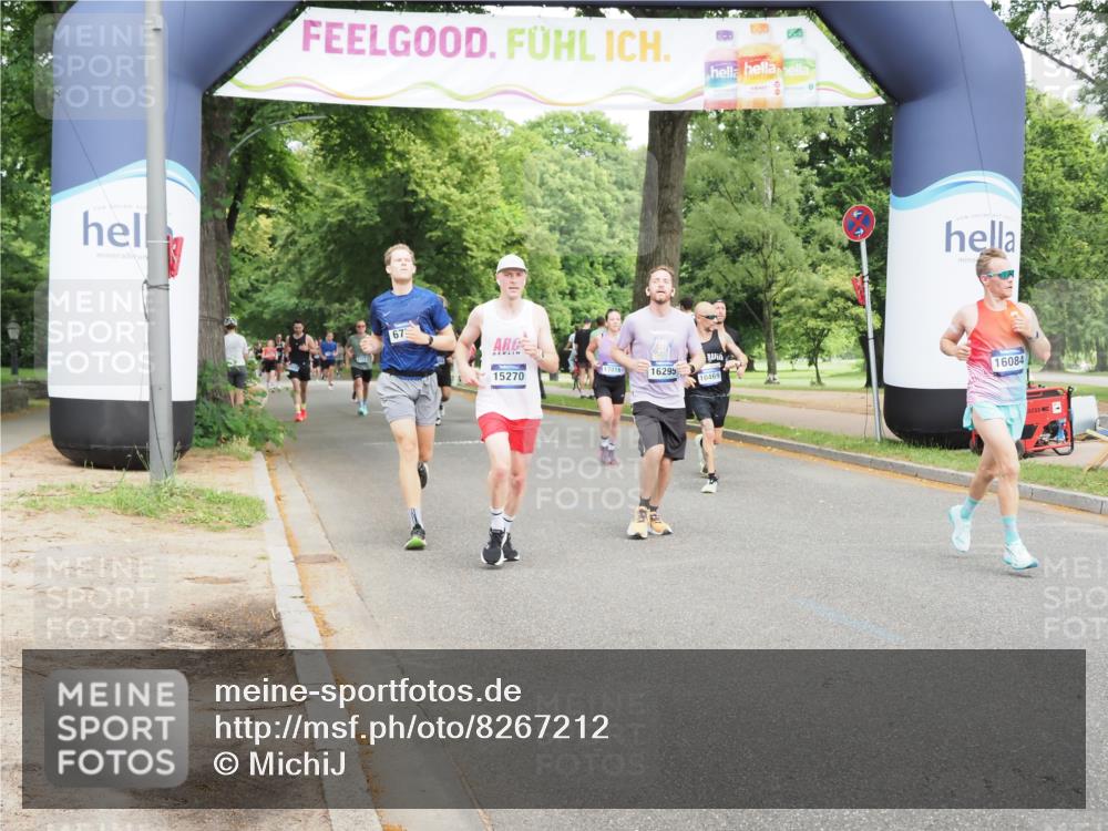 29.06.2025 - hella hamburg halbmarathon MichiJ http://msf.ph/oto/8267212 29.06.2025 10:30:44 Zwischen KM18-KM19 1169, 3523, 6770, 8694, 9815, 9833, 10469, 14275, 14560, 15095, 15270, 15935, 16084, 16295, 17016, 17926, 18330, 18559 meine-sportfotos.de