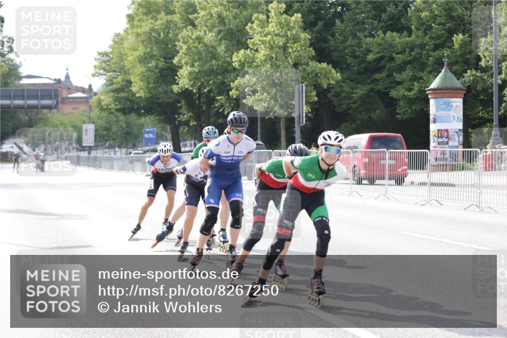 29.06.2025 - hella hamburg halbmarathon Jannik Wohlers http://msf.ph/oto/8267250 29.06.2025 08:51:12 Lombardsbrücke  meine-sportfotos.de