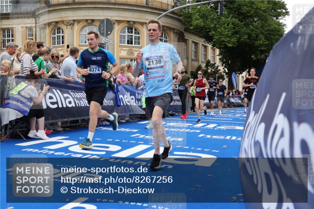 29.06.2025 - hella hamburg halbmarathon Strokosch-Dieckow http://msf.ph/oto/8267256 29.06.2025 10:45:36 Ziel 2138, 2415, 5047, 5623, 6071, 6711, 6831, 8374, 8668, 11291, 11495, 12154, 14062, 14764, 15666, 16617, 17332, 17674, 18862, 18878 meine-sportfotos.de