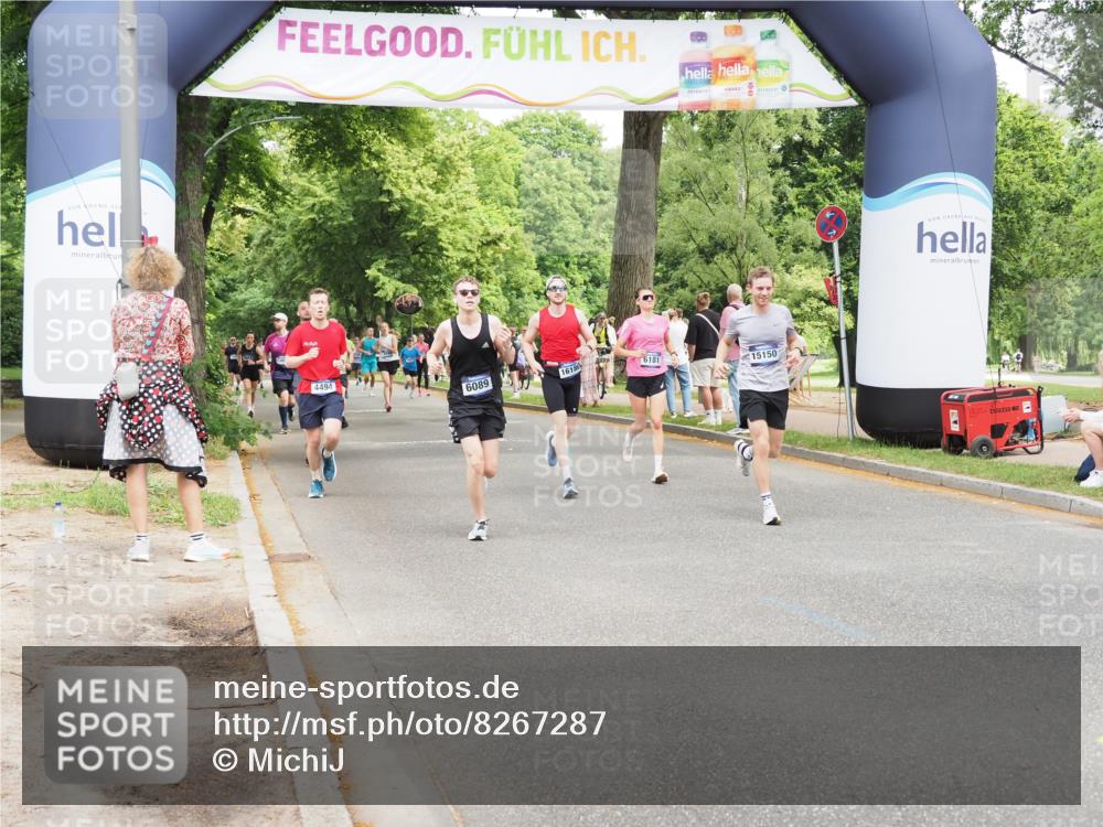 29.06.2025 - hella hamburg halbmarathon MichiJ http://msf.ph/oto/8267287 29.06.2025 10:54:52 Zwischen KM18-KM19 4494, 8279, 10791, 11720, 15150, 16186 meine-sportfotos.de