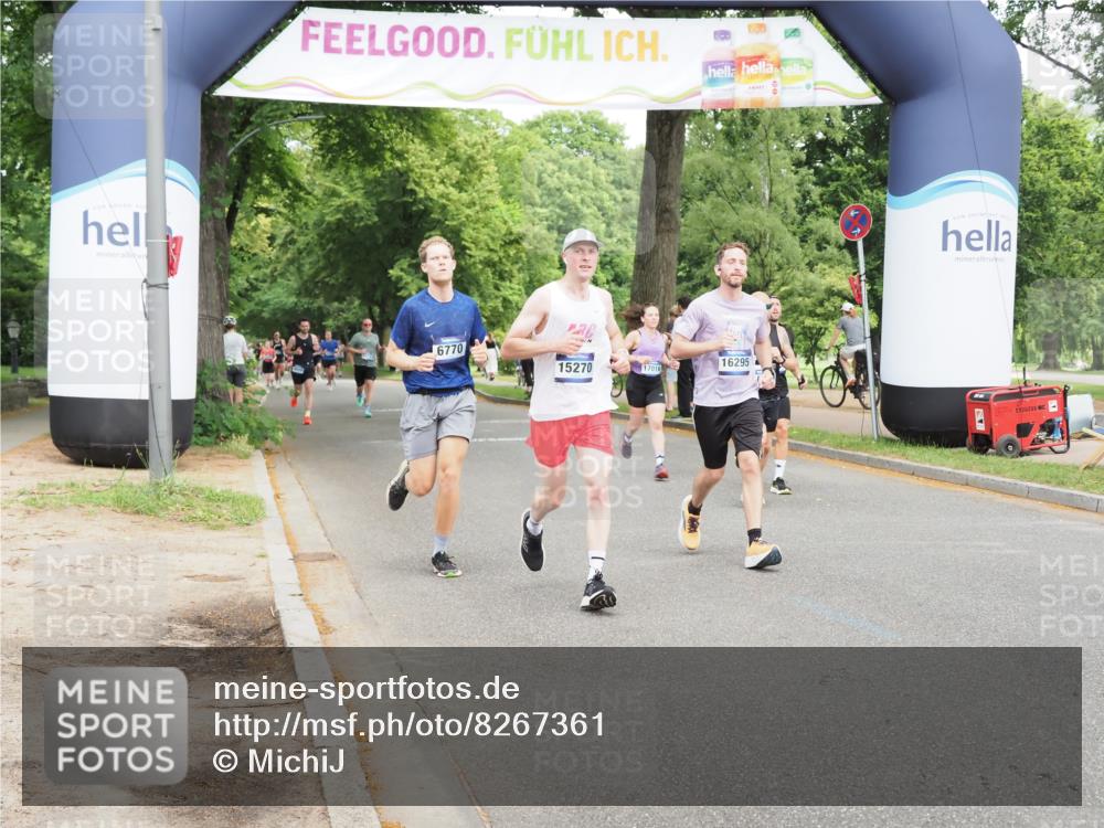 29.06.2025 - hella hamburg halbmarathon MichiJ http://msf.ph/oto/8267361 29.06.2025 10:30:44 Zwischen KM18-KM19 1169, 3523, 6770, 8694, 9815, 9833, 10469, 14275, 14560, 15095, 15270, 15935, 16084, 16295, 17016, 17926, 18330, 18559 meine-sportfotos.de