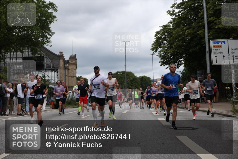 29.06.2025 - hella hamburg halbmarathon Yannick Fuchs http://msf.ph/oto/8267441 29.06.2025 10:48:52 20KM 1125, 1327, 1496, 1506, 1628, 2029, 2119, 2474, 2561, 2771, 2884, 2955, 3041, 3652, 3791, 3794, 3945, 4029, 4231, 4868, 4903, 4938, 5319, 6355, 6433, 6443, 6587, 6891, 6938, 8487, 8514, 8698, 8973, 10191, 10192, 10368, 10376, 11184, 11333, 11568, 11747, 11797, 11799, 11976, 12186, 12526, 12584, 12961, 13267, 13988, 14036, 14175, 14592, 14638, 14834, 14845, 14948, 15389, 15854, 15868, 15879, 16047, 16327, 17842, 18031, 18380 meine-sportfotos.de