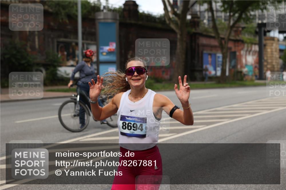 29.06.2025 - hella hamburg halbmarathon Yannick Fuchs http://msf.ph/oto/8267881 29.06.2025 10:36:48 20KM 1169, 1209, 1256, 1312, 1700, 1903, 1962, 2233, 3523, 4823, 5436, 5682, 6639, 6721, 6770, 7105, 7116, 7363, 7693, 7765, 8694, 9365, 12098, 13446, 13483, 13709, 13725, 14811, 15095, 15175, 15270, 15654, 15846, 16281, 16507, 16626, 16660, 17016, 17363, 17637, 17864, 17926, 18330, 18559, 18920 meine-sportfotos.de