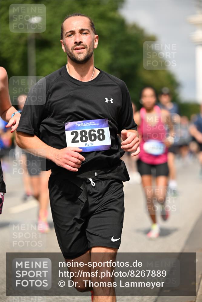 29.06.2025 - hella hamburg halbmarathon Dr. Thomas Lammeyer http://msf.ph/oto/8267889 29.06.2025 10:14:58 Kennedybrücke 1548, 1781, 2868, 4287, 5182, 5440, 5653, 5806, 8171, 8561, 8807, 8810, 10196, 11149 meine-sportfotos.de