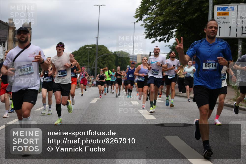 29.06.2025 - hella hamburg halbmarathon Yannick Fuchs http://msf.ph/oto/8267910 29.06.2025 10:48:53 20KM 1125, 1327, 1496, 1506, 1628, 2029, 2119, 2448, 2474, 2561, 2771, 2884, 2955, 3041, 3652, 3791, 3794, 3945, 4029, 4231, 4616, 4868, 4903, 4938, 5319, 6355, 6433, 6443, 6587, 6891, 6938, 8487, 8514, 8618, 8698, 8973, 10191, 10192, 10368, 10376, 11184, 11333, 11568, 11747, 11797, 11799, 11976, 12186, 12526, 12584, 12961, 13267, 13988, 14036, 14175, 14592, 14638, 14834, 14845, 14948, 15389, 15854, 15868, 15896, 16047, 16110, 16327, 17842, 18031, 18380 meine-sportfotos.de