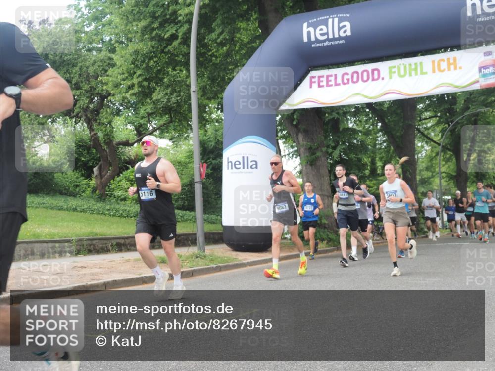 29.06.2025 - hella hamburg halbmarathon KatJ http://msf.ph/oto/8267945 29.06.2025 10:39:24 Zwischen KM18-KM19 3426, 4558, 4635, 5116, 5607, 6776, 7409 meine-sportfotos.de