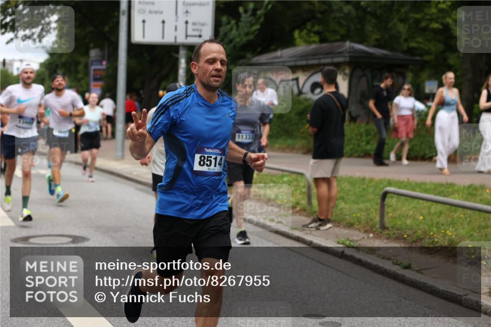 29.06.2025 - hella hamburg halbmarathon Yannick Fuchs http://msf.ph/oto/8267955 29.06.2025 10:48:53 20KM 1125, 1327, 1496, 1506, 1628, 2029, 2119, 2448, 2474, 2561, 2771, 2884, 2955, 3041, 3652, 3791, 3794, 3945, 4029, 4231, 4616, 4868, 4903, 4938, 5319, 6355, 6433, 6443, 6587, 6891, 6938, 8487, 8514, 8618, 8698, 8973, 10191, 10192, 10368, 10376, 11184, 11333, 11568, 11747, 11797, 11799, 11976, 12186, 12526, 12584, 12961, 13267, 13988, 14036, 14175, 14592, 14638, 14834, 14845, 14948, 15389, 15854, 15868, 15896, 16047, 16110, 16327, 17842, 18031, 18380 meine-sportfotos.de