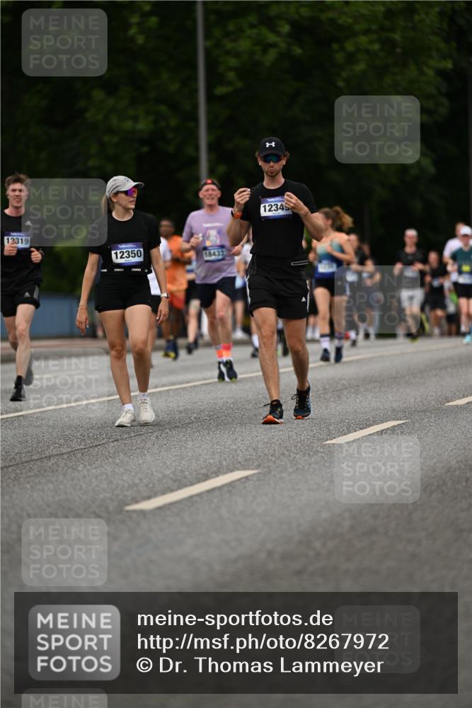 29.06.2025 - hella hamburg halbmarathon Dr. Thomas Lammeyer http://msf.ph/oto/8267972 29.06.2025 10:35:45 Kennedybrücke 1235, 1844, 2672, 2831, 2832, 3358, 3396, 3424, 3571, 3681, 4877, 4953, 5165, 5350, 5846, 5965, 6160, 6344, 6573, 6640, 7295, 7334, 7816, 8304, 8538, 8806, 9078, 9104, 9183, 9478, 9882, 9883, 10148, 10240, 10421, 10435, 10653, 11178 meine-sportfotos.de