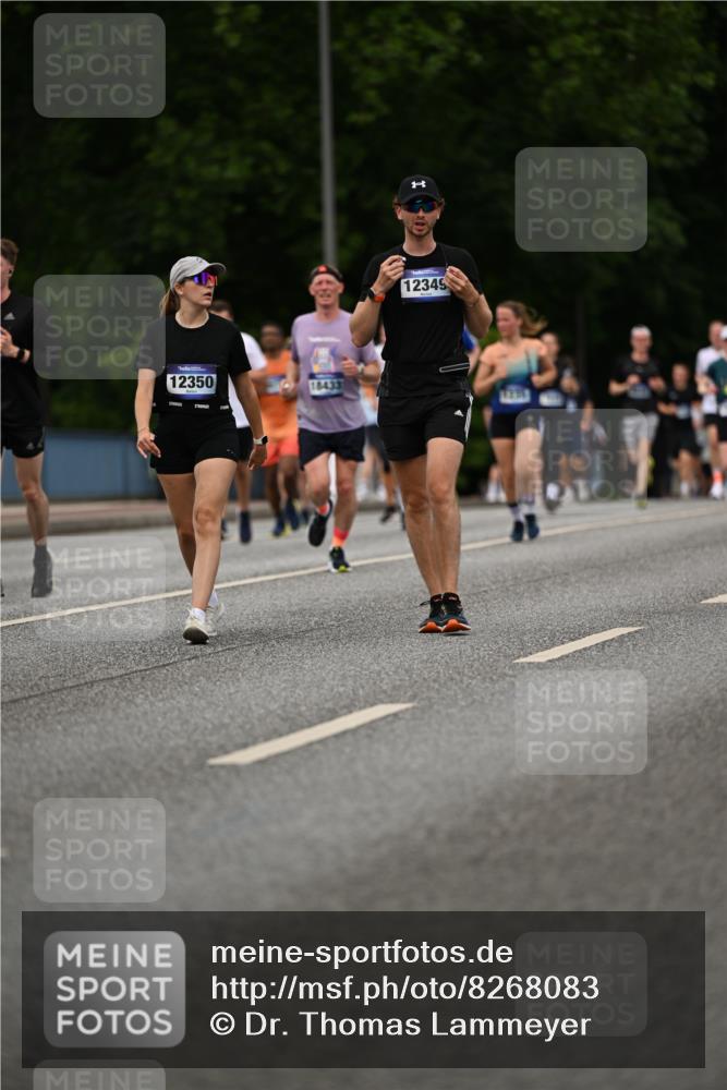 29.06.2025 - hella hamburg halbmarathon Dr. Thomas Lammeyer http://msf.ph/oto/8268083 29.06.2025 10:35:46 Kennedybrücke 1235, 1844, 2672, 2831, 2832, 3358, 3396, 3424, 3571, 3681, 4877, 4953, 5165, 5350, 5846, 5965, 6160, 6344, 6573, 6640, 7295, 7334, 7816, 8304, 8538, 8806, 9078, 9104, 9183, 9478, 9882, 9883, 10148, 10240, 10421, 10435, 10653, 11178 meine-sportfotos.de