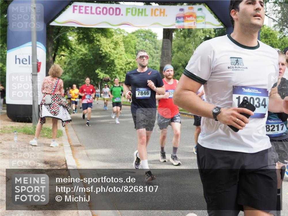 29.06.2025 - hella hamburg halbmarathon MichiJ http://msf.ph/oto/8268107 29.06.2025 10:55:07 Zwischen KM18-KM19 1785, 4950, 5670, 7741, 7846, 8217, 9173, 9781, 10343, 10709, 12556, 14785, 19034 meine-sportfotos.de