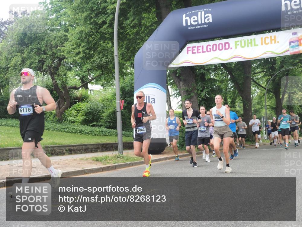 29.06.2025 - hella hamburg halbmarathon KatJ http://msf.ph/oto/8268123 29.06.2025 10:39:24 Zwischen KM18-KM19 3426, 4558, 4635, 5116, 5607, 6776, 7409 meine-sportfotos.de