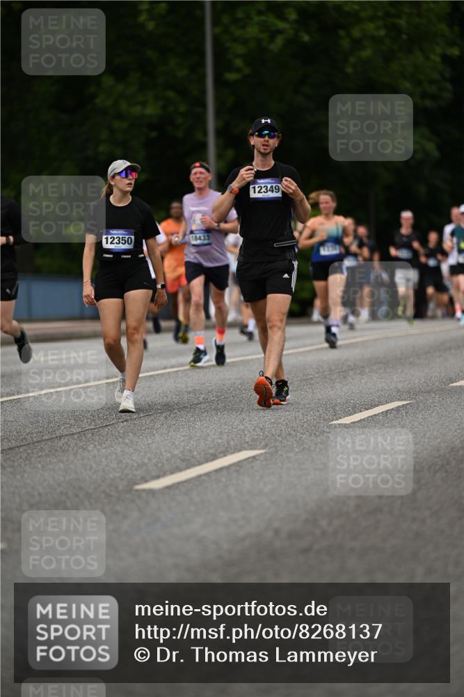 29.06.2025 - hella hamburg halbmarathon Dr. Thomas Lammeyer http://msf.ph/oto/8268137 29.06.2025 10:35:46 Kennedybrücke 1235, 1844, 2672, 2831, 2832, 3358, 3396, 3424, 3571, 3681, 4877, 4953, 5165, 5350, 5846, 5965, 6160, 6344, 6573, 6640, 7295, 7334, 7816, 8304, 8538, 8806, 9078, 9104, 9183, 9478, 9882, 9883, 10148, 10240, 10421, 10435, 10653, 11178 meine-sportfotos.de