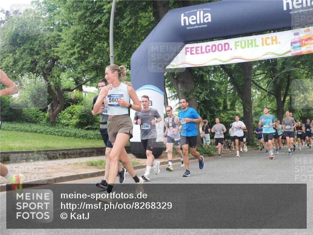 29.06.2025 - hella hamburg halbmarathon KatJ http://msf.ph/oto/8268329 29.06.2025 10:39:26 Zwischen KM18-KM19 2396, 3426, 4558, 4635, 5116, 5607, 6776, 7409, 8720 meine-sportfotos.de