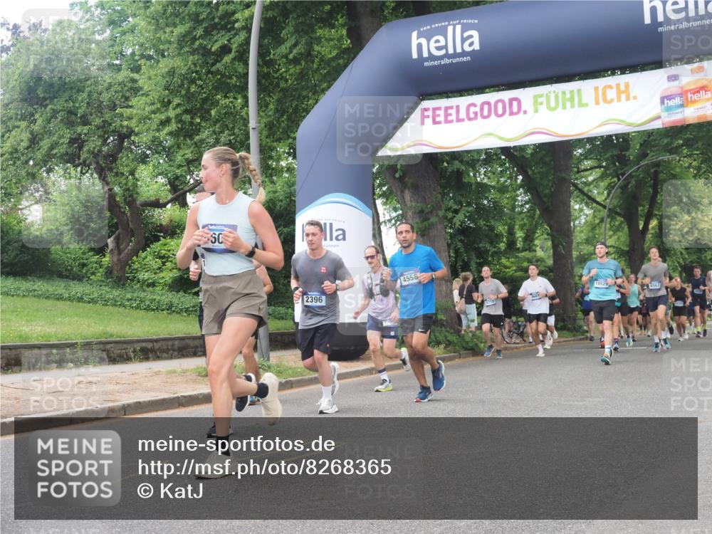 29.06.2025 - hella hamburg halbmarathon KatJ http://msf.ph/oto/8268365 29.06.2025 10:39:26 Zwischen KM18-KM19 2396, 3426, 4558, 4635, 5116, 5607, 6776, 7409, 8720 meine-sportfotos.de