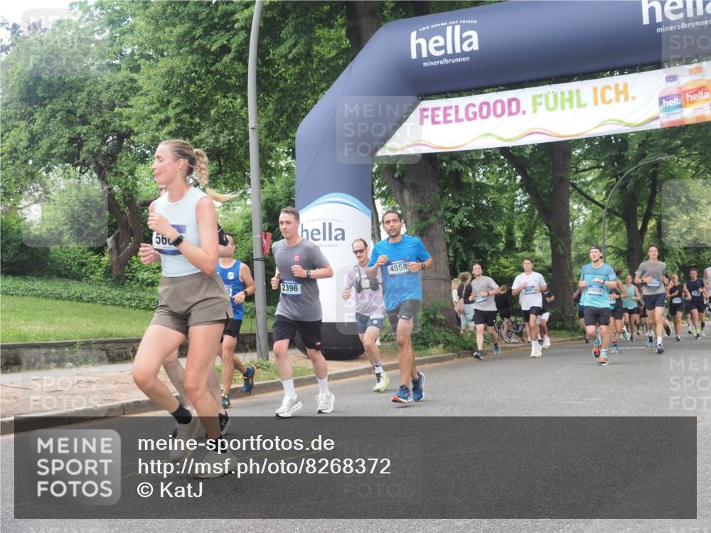 29.06.2025 - hella hamburg halbmarathon KatJ http://msf.ph/oto/8268372 29.06.2025 10:39:26 Zwischen KM18-KM19 2396, 3426, 4558, 4635, 5116, 5607, 6776, 7409, 8720 meine-sportfotos.de