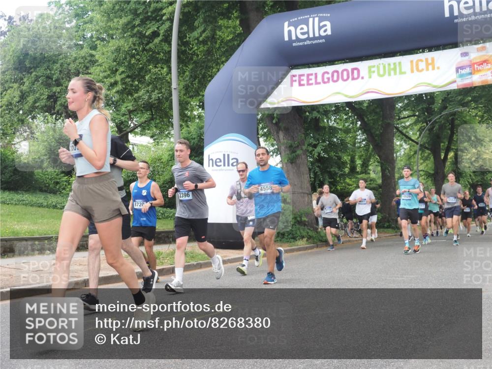 29.06.2025 - hella hamburg halbmarathon KatJ http://msf.ph/oto/8268380 29.06.2025 10:39:26 Zwischen KM18-KM19 2396, 3426, 4558, 4635, 5116, 5607, 6776, 7409, 8720 meine-sportfotos.de