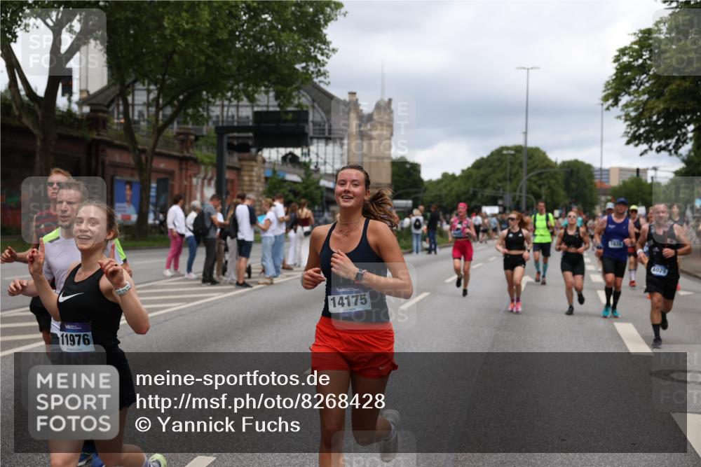 29.06.2025 - hella hamburg halbmarathon Yannick Fuchs http://msf.ph/oto/8268428 29.06.2025 10:48:55 20KM 1125, 1327, 1496, 1506, 1628, 2029, 2119, 2448, 2474, 2561, 2771, 2884, 2955, 3041, 3652, 3791, 3794, 3945, 4029, 4231, 4616, 4868, 4903, 4938, 5319, 6355, 6433, 6443, 6587, 6891, 6938, 8487, 8514, 8618, 8973, 10192, 10368, 10376, 11184, 11333, 11568, 11747, 11797, 11799, 11976, 12186, 12526, 12584, 12961, 13267, 13988, 14036, 14175, 14592, 14638, 14834, 14845, 14948, 15389, 15854, 15868, 15896, 16047, 16110, 16327, 17842, 18031, 18380 meine-sportfotos.de