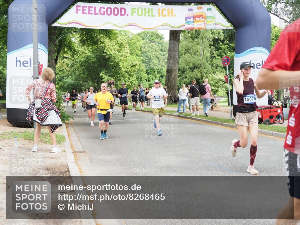 29.06.2025 - hella hamburg halbmarathon MichiJ http://msf.ph/oto/8268465 29.06.2025 10:55:11 Zwischen KM18-KM19 5232, 7846, 9173, 9366, 9781, 10709, 11873, 14785, 15875, 17540, 19034 meine-sportfotos.de