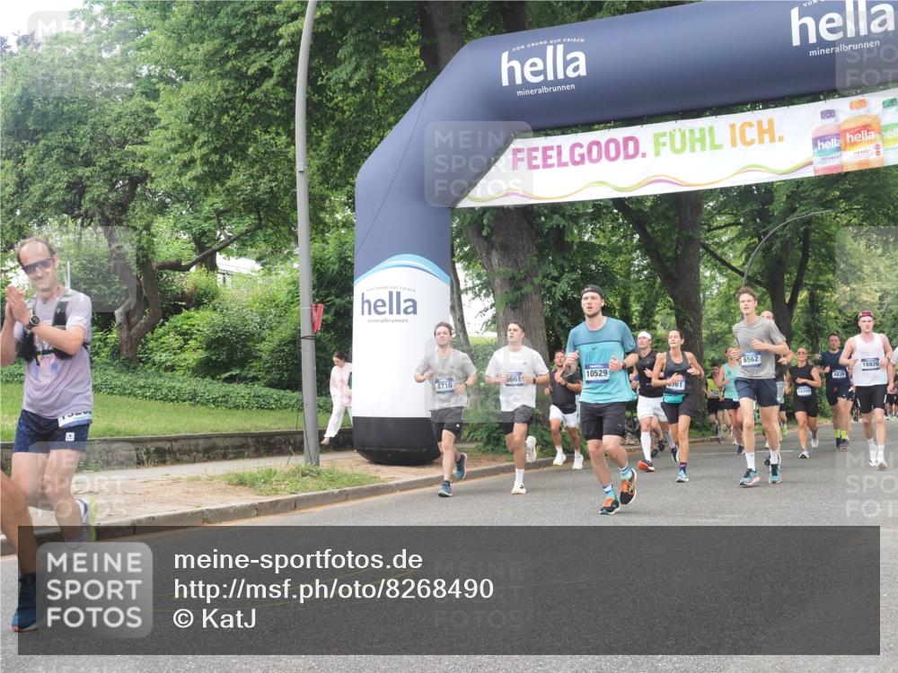 29.06.2025 - hella hamburg halbmarathon KatJ http://msf.ph/oto/8268490 29.06.2025 10:39:28 Zwischen KM18-KM19 2396, 3426, 4558, 4635, 5032, 5116, 5607, 6562, 6776, 7724, 8661, 8720 meine-sportfotos.de