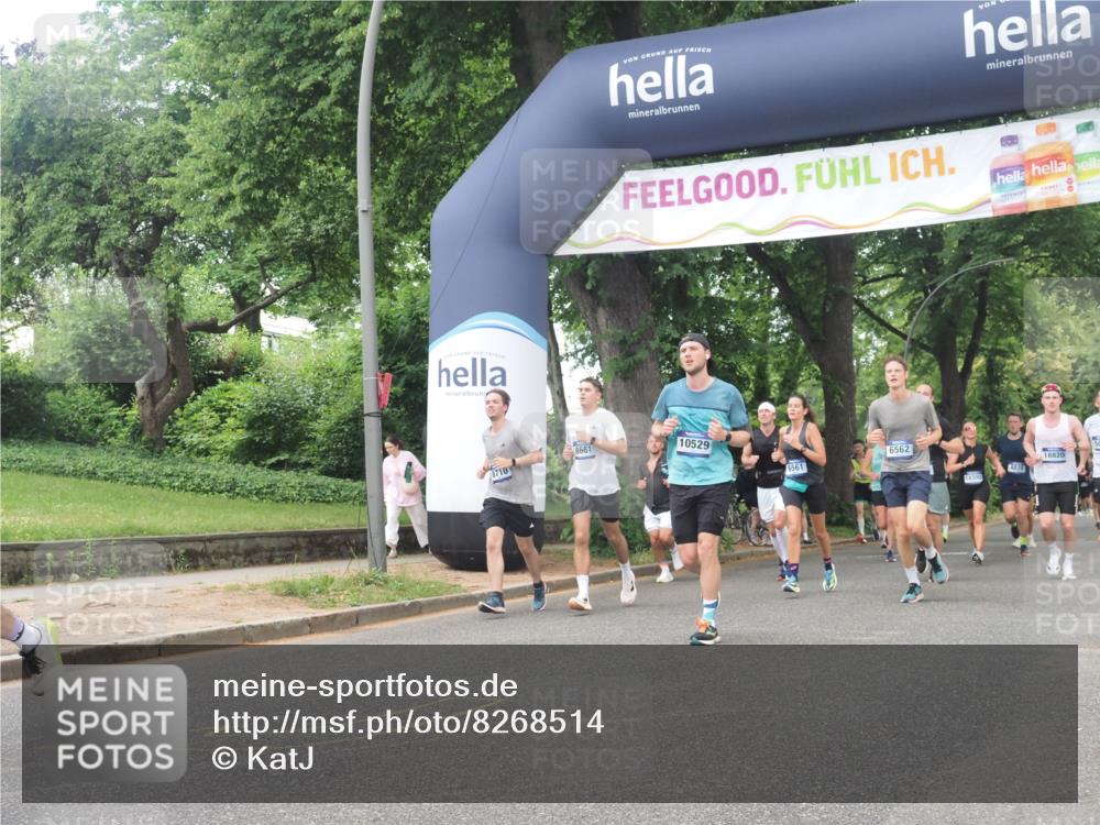 29.06.2025 - hella hamburg halbmarathon KatJ http://msf.ph/oto/8268514 29.06.2025 10:39:28 Zwischen KM18-KM19 2396, 3426, 4558, 4635, 5032, 5116, 5607, 6562, 6776, 7724, 8661, 8720 meine-sportfotos.de