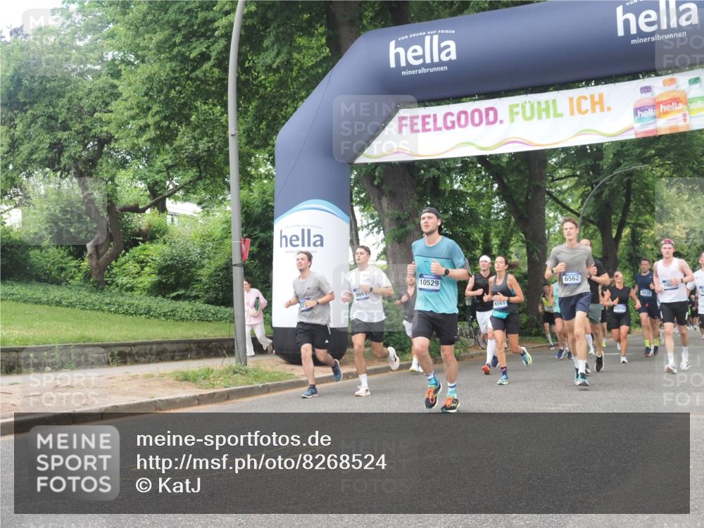 29.06.2025 - hella hamburg halbmarathon KatJ http://msf.ph/oto/8268524 29.06.2025 10:39:28 Zwischen KM18-KM19 2396, 3426, 4558, 4635, 5032, 5116, 5607, 6562, 6776, 7724, 8661, 8720 meine-sportfotos.de
