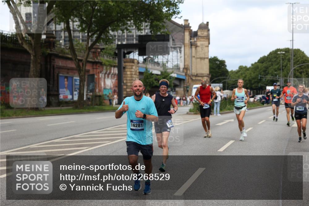 29.06.2025 - hella hamburg halbmarathon Yannick Fuchs http://msf.ph/oto/8268529 29.06.2025 10:36:51 20KM 1169, 1209, 1256, 1312, 1700, 1903, 1962, 2233, 3523, 4823, 5436, 5682, 6639, 6721, 6770, 7363, 7448, 7693, 7765, 7865, 8694, 9365, 10216, 10469, 12098, 13446, 13483, 13709, 13725, 14811, 15095, 15175, 15270, 15654, 16281, 16295, 16507, 16626, 16660, 17000, 17016, 17363, 17637, 17864, 17926, 18330, 18559, 18920 meine-sportfotos.de