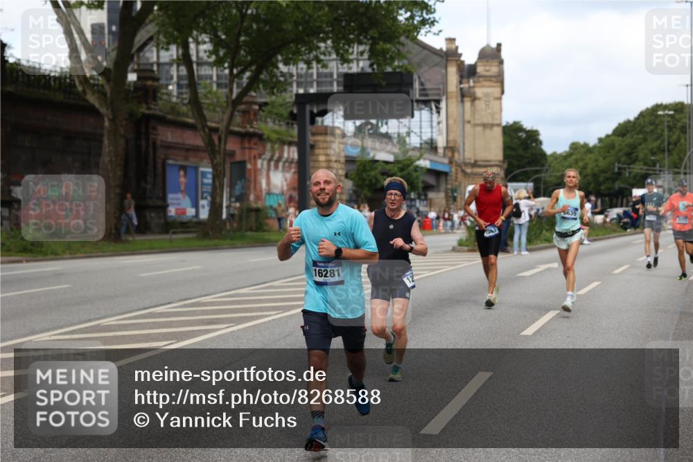 29.06.2025 - hella hamburg halbmarathon Yannick Fuchs http://msf.ph/oto/8268588 29.06.2025 10:36:51 20KM 1169, 1209, 1256, 1312, 1700, 1903, 1962, 2233, 3523, 4823, 5436, 5682, 6639, 6721, 6770, 7363, 7448, 7693, 7765, 7865, 8694, 9365, 10216, 10469, 12098, 13446, 13483, 13709, 13725, 14811, 15095, 15175, 15270, 15654, 16281, 16295, 16507, 16626, 16660, 17000, 17016, 17363, 17637, 17864, 17926, 18330, 18559, 18920 meine-sportfotos.de