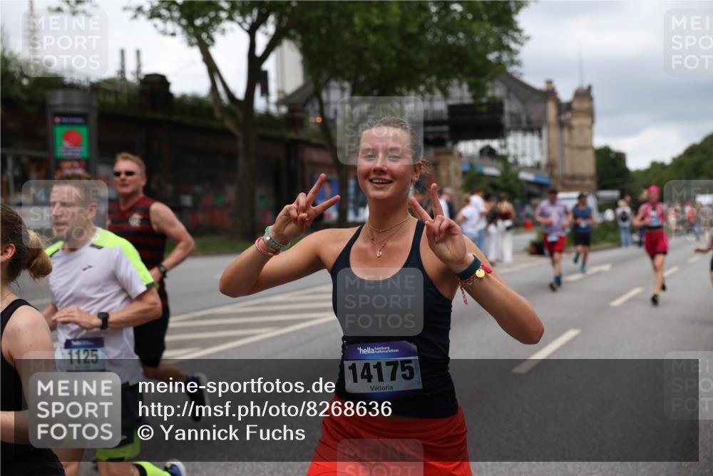 29.06.2025 - hella hamburg halbmarathon Yannick Fuchs http://msf.ph/oto/8268636 29.06.2025 10:48:56 20KM 1125, 1496, 1506, 1628, 2029, 2119, 2252, 2448, 2474, 2561, 2771, 2884, 2955, 3041, 3652, 3791, 3794, 3945, 4029, 4231, 4616, 4868, 4903, 4938, 5319, 6355, 6433, 6443, 6587, 6891, 6938, 8487, 8514, 8618, 8973, 10044, 10368, 10376, 11184, 11333, 11568, 11747, 11797, 11799, 11976, 12483, 12526, 12584, 12961, 13267, 13988, 14036, 14175, 14592, 14638, 14834, 14845, 14948, 15389, 15854, 15868, 15896, 16047, 16110, 16327, 17842, 18031, 18380 meine-sportfotos.de