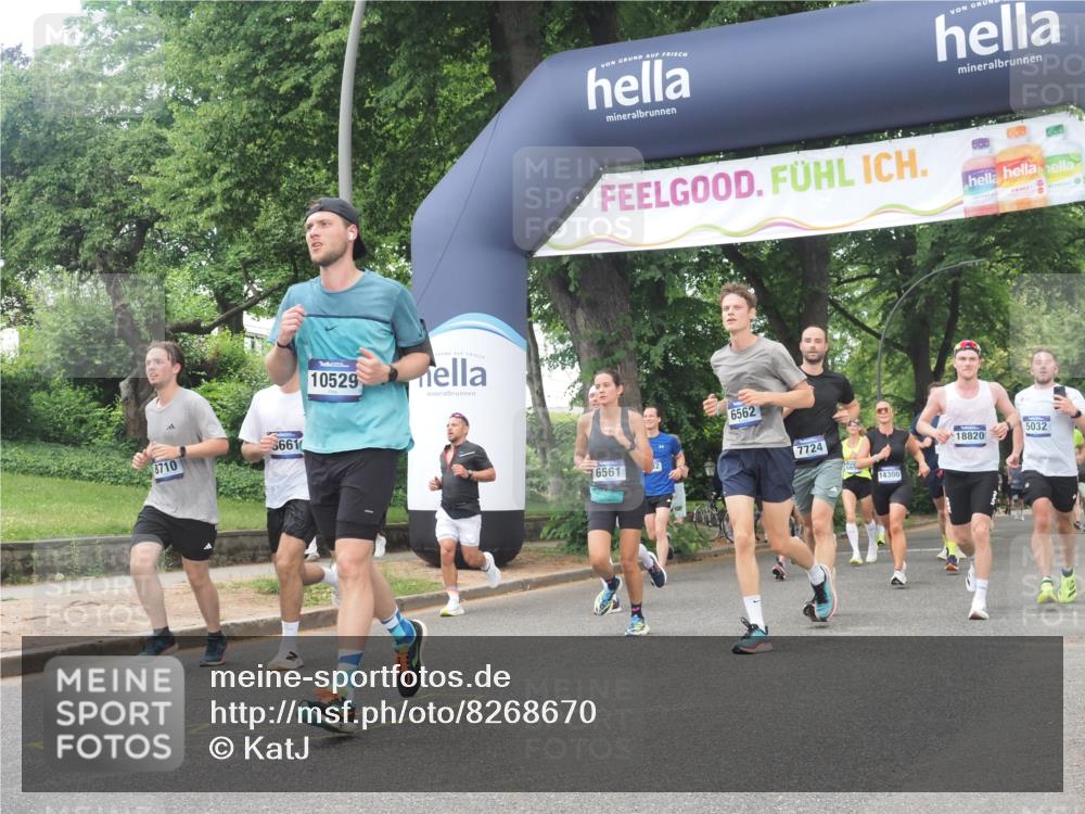 29.06.2025 - hella hamburg halbmarathon KatJ http://msf.ph/oto/8268670 29.06.2025 10:39:29 Zwischen KM18-KM19 2396, 3426, 4558, 4635, 4839, 5032, 5116, 5607, 6562, 7724, 8661, 8710, 8720 meine-sportfotos.de