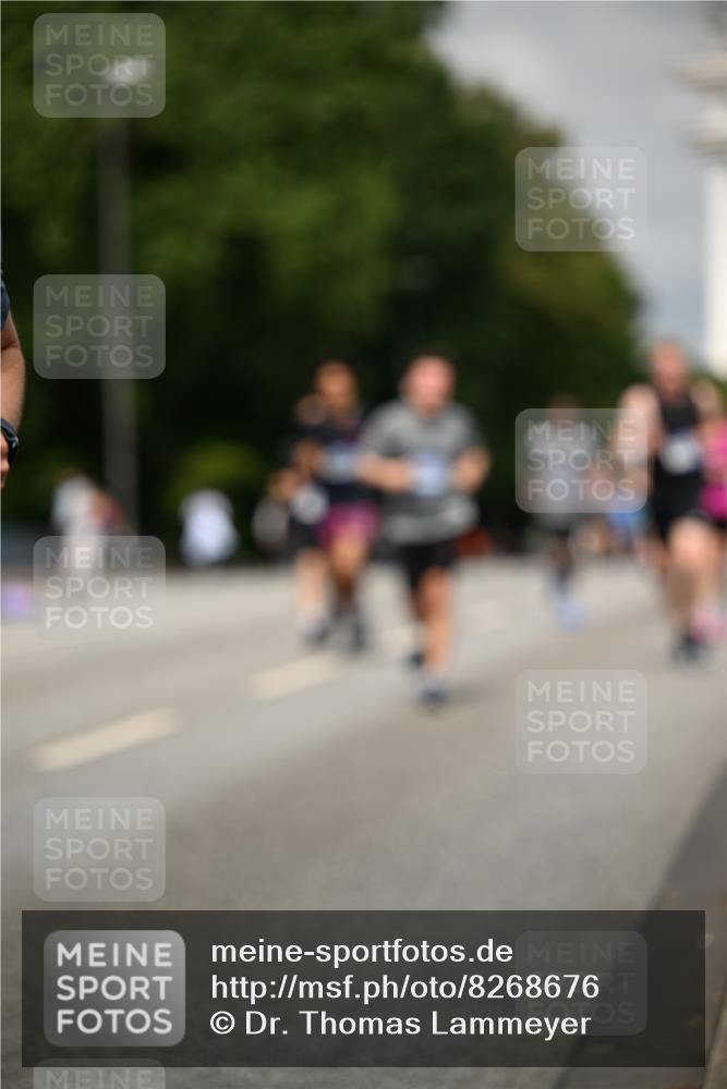 29.06.2025 - hella hamburg halbmarathon Dr. Thomas Lammeyer http://msf.ph/oto/8268676 29.06.2025 10:15:04 Kennedybrücke 1531, 1548, 1781, 2868, 4287, 5440, 8171, 8561, 8807, 8810, 10196, 10372, 11149 meine-sportfotos.de