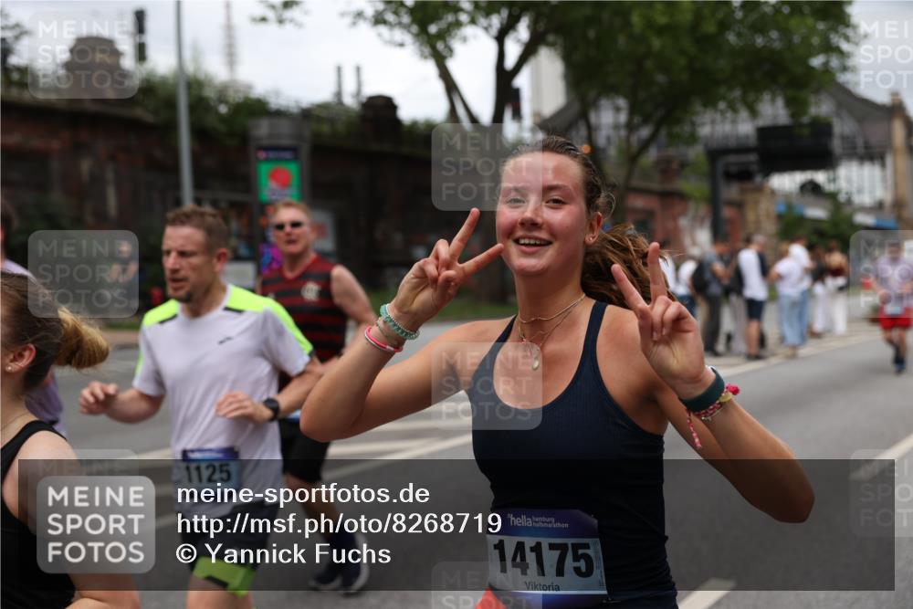 29.06.2025 - hella hamburg halbmarathon Yannick Fuchs http://msf.ph/oto/8268719 29.06.2025 10:48:56 20KM 1125, 1496, 1506, 1628, 2029, 2119, 2252, 2448, 2474, 2561, 2771, 2884, 2955, 3041, 3652, 3791, 3794, 3945, 4029, 4231, 4616, 4868, 4903, 4938, 5319, 6355, 6433, 6443, 6587, 6891, 6938, 8487, 8514, 8618, 8973, 10044, 10368, 10376, 11184, 11333, 11568, 11747, 11797, 11799, 11976, 12483, 12526, 12584, 12961, 13267, 13988, 14036, 14175, 14592, 14638, 14834, 14845, 14948, 15389, 15854, 15868, 15896, 16047, 16110, 16327, 17842, 18031, 18380 meine-sportfotos.de
