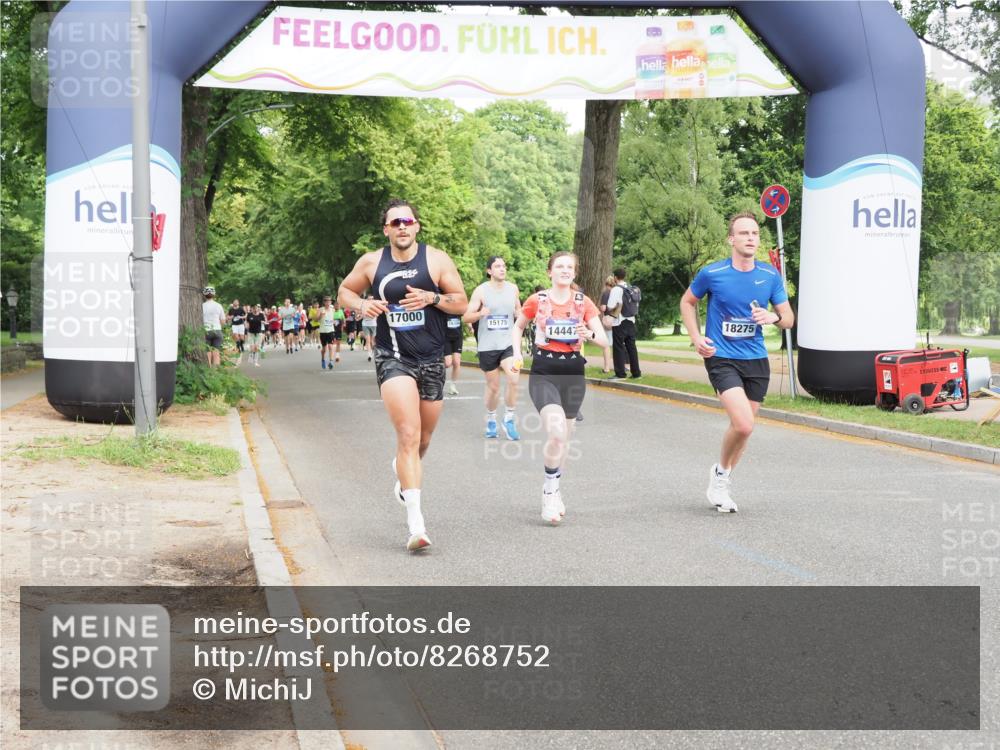 29.06.2025 - hella hamburg halbmarathon MichiJ http://msf.ph/oto/8268752 29.06.2025 10:30:56 Zwischen KM18-KM19 1312, 13446, 13709, 14447, 15175, 17000, 18275 meine-sportfotos.de